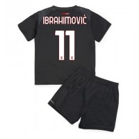 Dres AC Milan Zlatan Ibrahimovic #11 Domaci za djecu 2022-23 Kratak Rukav (+ kratke hlače)